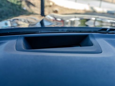 Used 2023 BMW X6 xDrive40i w/ M Sport Package image 10