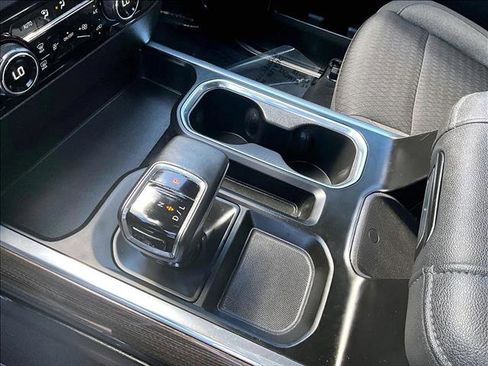 Used 2023 Chevrolet Silverado 1500 RST RWD image 15