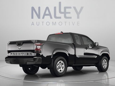 Used 2022 Nissan Frontier SV RWD image 3