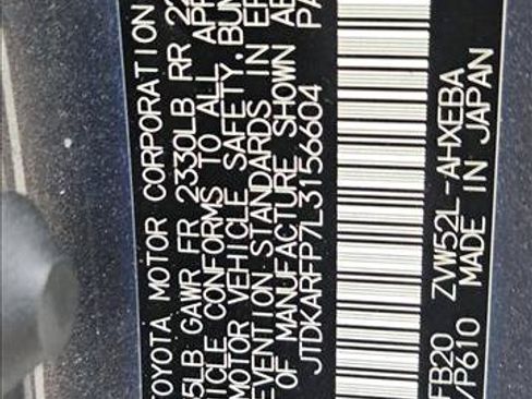 Used 2020 Toyota Prius Prime LE FWD image 15