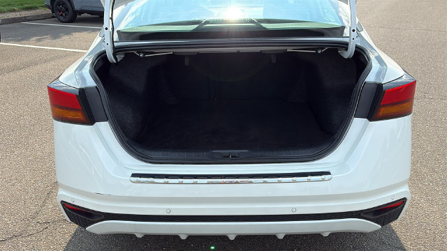 Certified 2023 Nissan Altima 2.5 SV AWD/4WD image 23