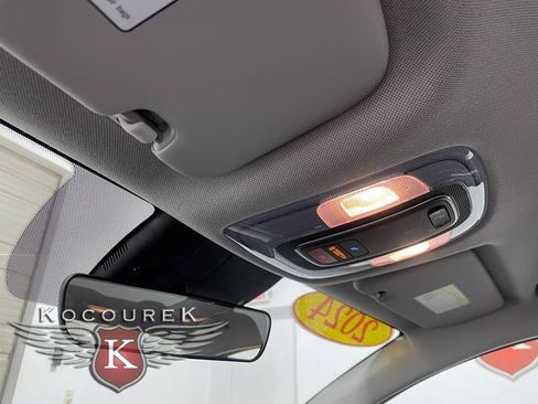 Used 2024 Hyundai Elantra SEL image 18