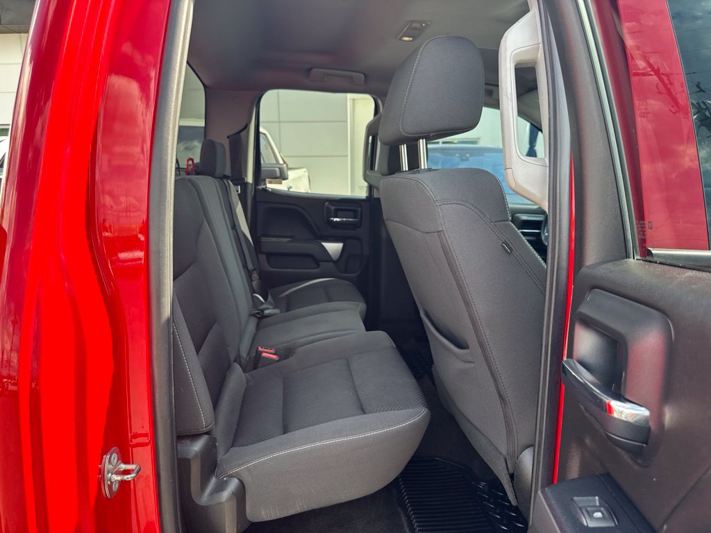 Used 2018 Chevrolet Silverado 1500 LT AWD/4WD image 24
