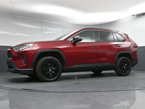 Used 2020 Toyota RAV4 LE w/ All Weather Liner Package image 23