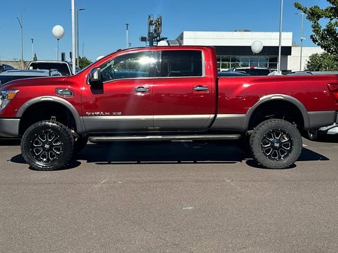 Used 2016 Nissan Titan Platinum Reserve AWD/4WD image 7
