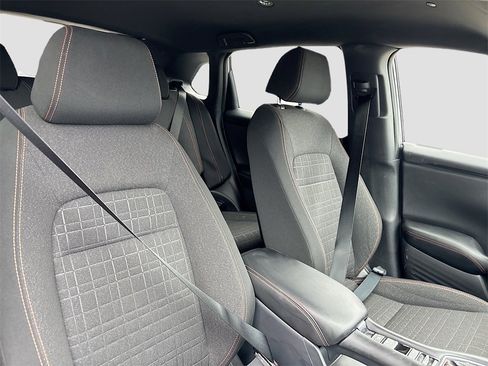 Used 2025 Honda HR-V Sport image 26