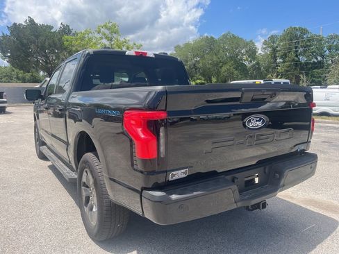 New 2025 Ford F150 Lightning Flash AWD/4WD image 6