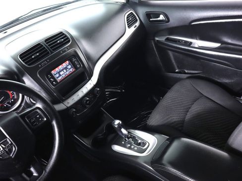 Used 2016 Dodge Journey SE FWD image 29