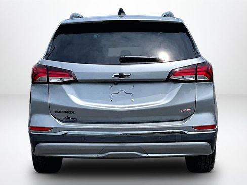 Used 2023 Chevrolet Equinox RS FWD image 7