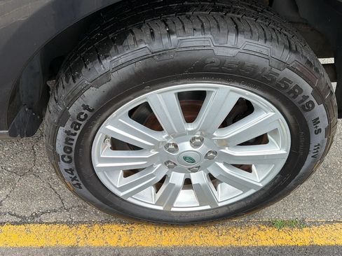 Used 2013 Land Rover LR4 HSE AWD/4WD image 9