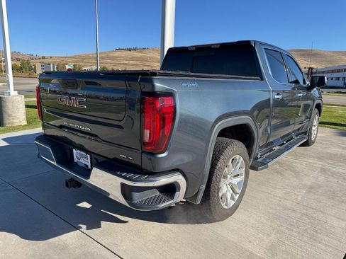 Used 2020 GMC Sierra 1500 SLT w/ SLT Premium Package image 9