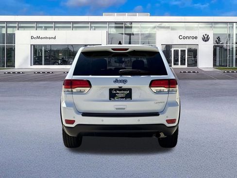 Used 2022 Jeep Grand Cherokee Laredo E w/ Security & Convenience Group RWD image 6