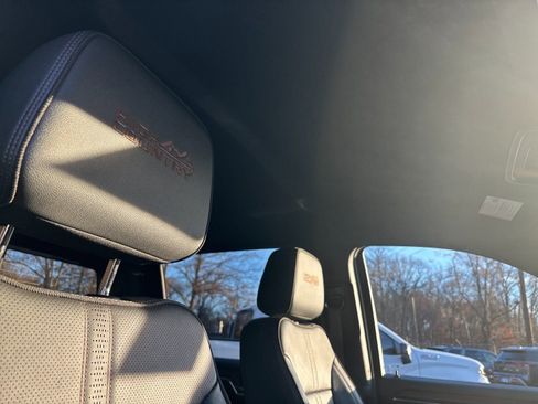 Used 2023 Chevrolet Silverado 1500 High Country w/ LPO, Dark Essentials Package image 17