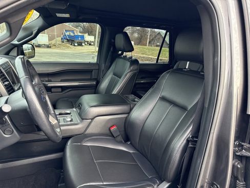 Used 2021 Ford Expedition XLT image 20