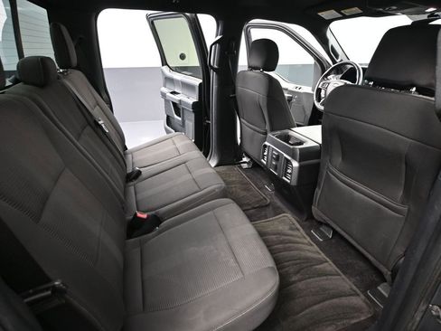 Used 2015 Ford F150 XLT w/ Equipment Group 302A Luxury image 46