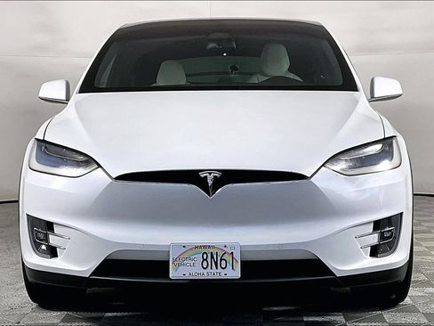 Used 2019 Tesla Model X 75D AWD/4WD image 2