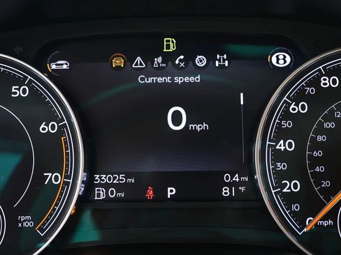 Used 2018 Bentley Bentayga AWD/4WD image 31