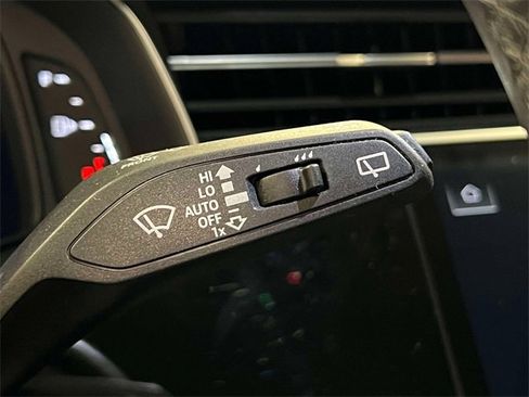 Used 2022 Audi Q7 2.0T Premium image 26