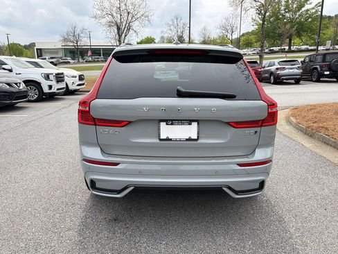 Used 2024 Volvo XC60 B5 Plus w/ Protection Package Premier image 10