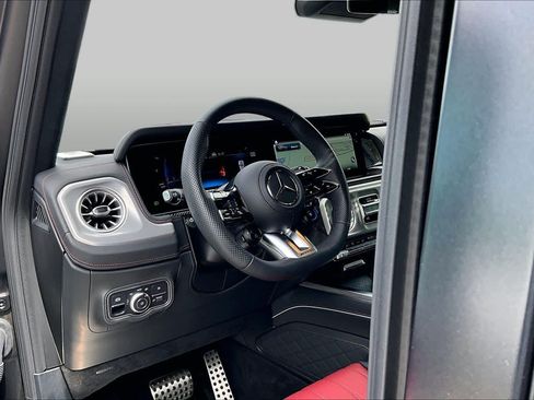 Used 2026 Mercedes-Benz G 63 AMG 4MATIC image 17