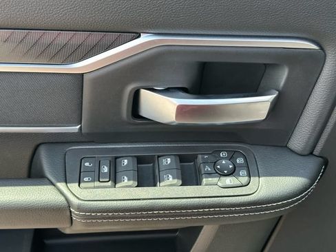 New 2026 RAM 2500 Big Horn AWD/4WD image 21