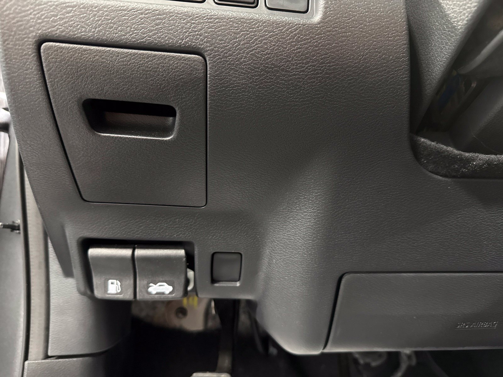 Used 2023 Nissan Murano SV FWD image 41