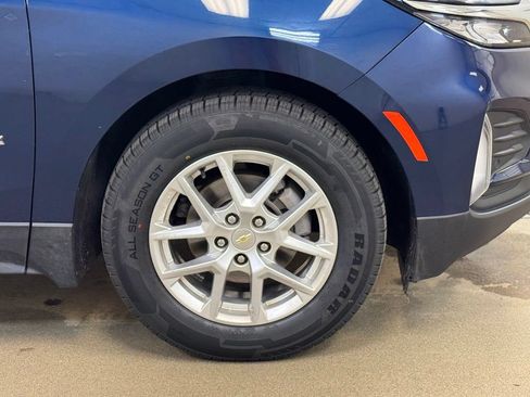 Used 2022 Chevrolet Equinox LT FWD image 4