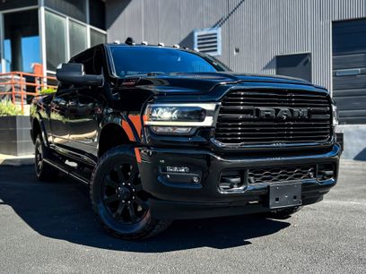 Used 2019 RAM 2500 Laramie w/ Black Appearance Package