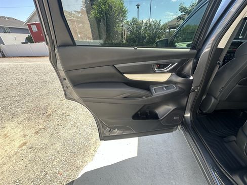 Used 2019 Subaru Ascent Limited w/ Popular Package #3 AWD/4WD image 40