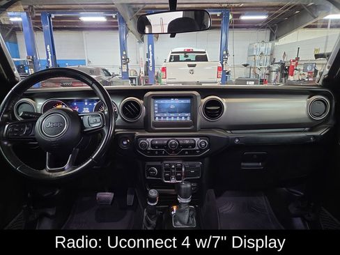 Used 2021 Jeep Gladiator Sport image 13