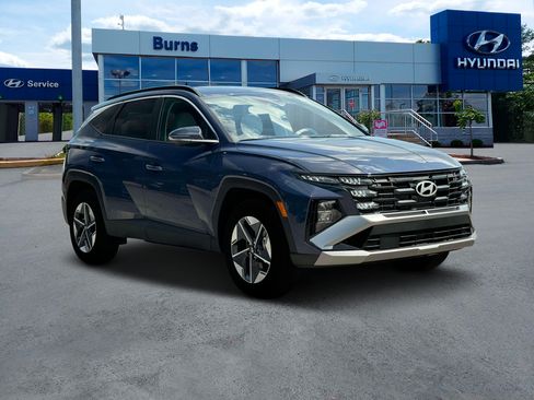 Used 2025 Hyundai Tucson SEL FWD image 11