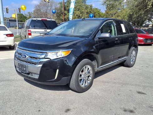 Used 2011 Ford Edge Limited FWD image 3