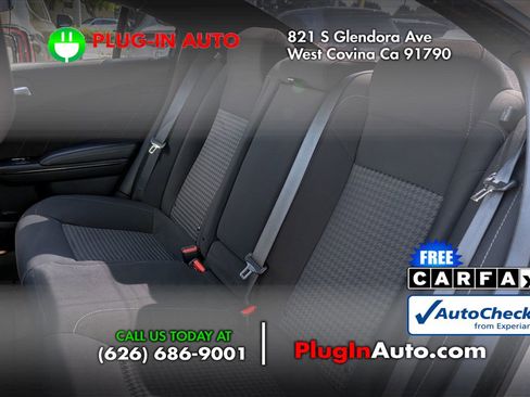 Used 2023 Dodge Charger GT w/ Blacktop Package image 11