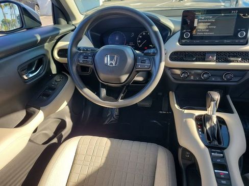 Certified 2024 Honda HR-V LX image 10