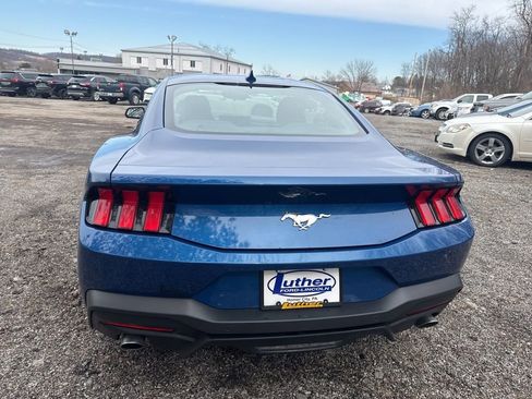 Used 2024 Ford Mustang Coupe image 8