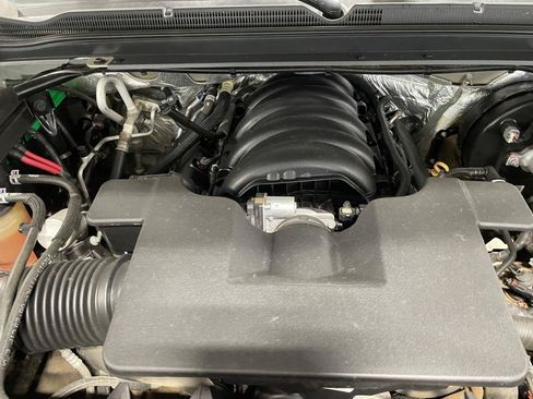 Used 2015 Chevrolet Tahoe LTZ AWD/4WD image 42