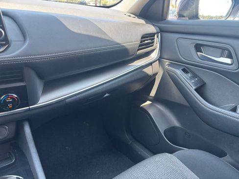 Used 2026 Nissan Rogue SV AWD/4WD image 35