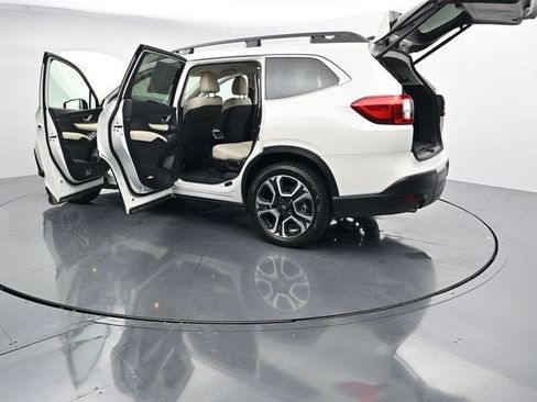 Used 2023 Subaru Ascent Limited AWD/4WD image 44