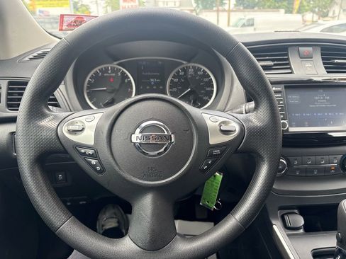 Used 2019 Nissan Sentra S FWD image 18