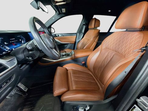 Used 2024 BMW X7 M60i w/ Executive Package AWD/4WD image 12