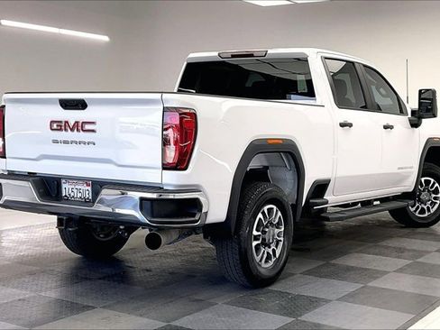 Used 2023 GMC Sierra 2500 Pro w/ Convenience Package image 13