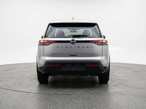 Used 2025 Nissan Pathfinder SV FWD image 7