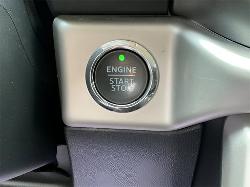 Certified 2023 Ford Expedition Max XLT image 24