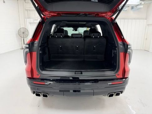 Certified 2025 Chevrolet Traverse RS AWD/4WD image 24