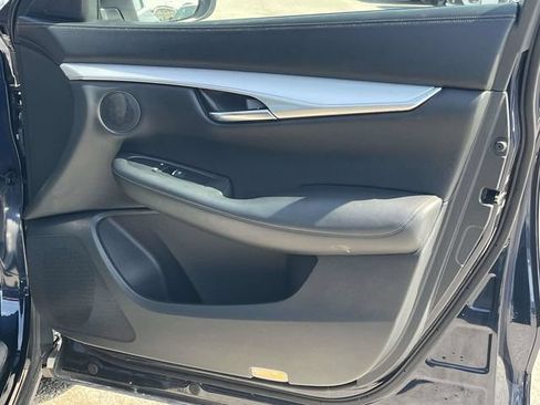 Used 2020 INFINITI QX50 Luxe w/ Navigation Package FWD image 27