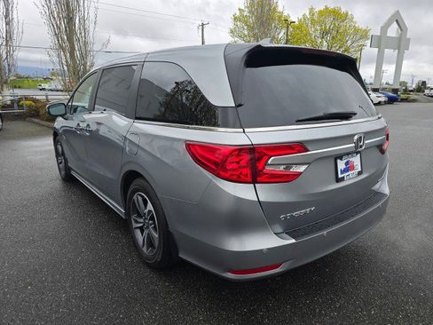 Used 2018 Honda Odyssey Touring image 5