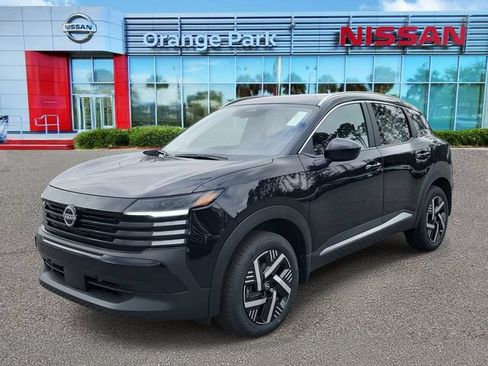 New 2026 Nissan Kicks SV w/ SV Premium Package FWD image 4