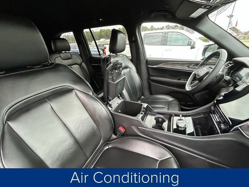 Used 2024 Jeep Grand Cherokee Limited image 26