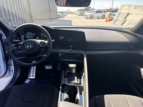 New 2026 Hyundai Elantra Sport FWD image 21