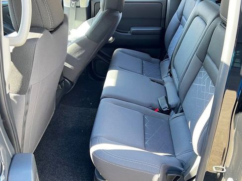 New 2025 Nissan Frontier SV w/ SV Convenience Package image 21